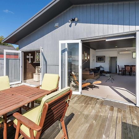 Lakeside City Apartments - Penthouse And Studio Rotorua Bagian luar foto