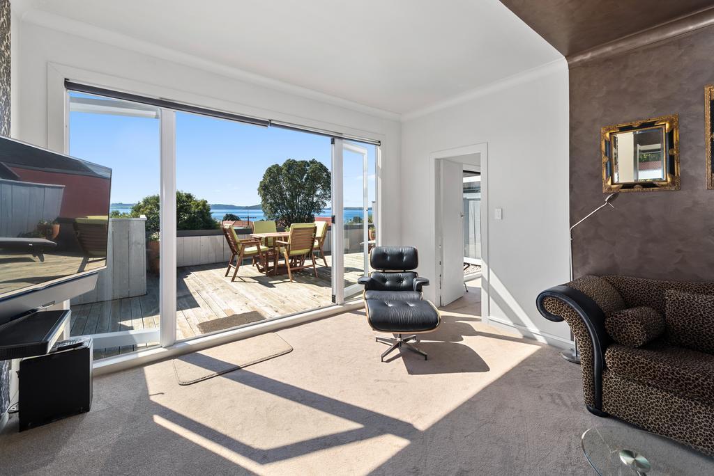 Lakeside City Apartments - Penthouse And Studio Rotorua Bagian luar foto