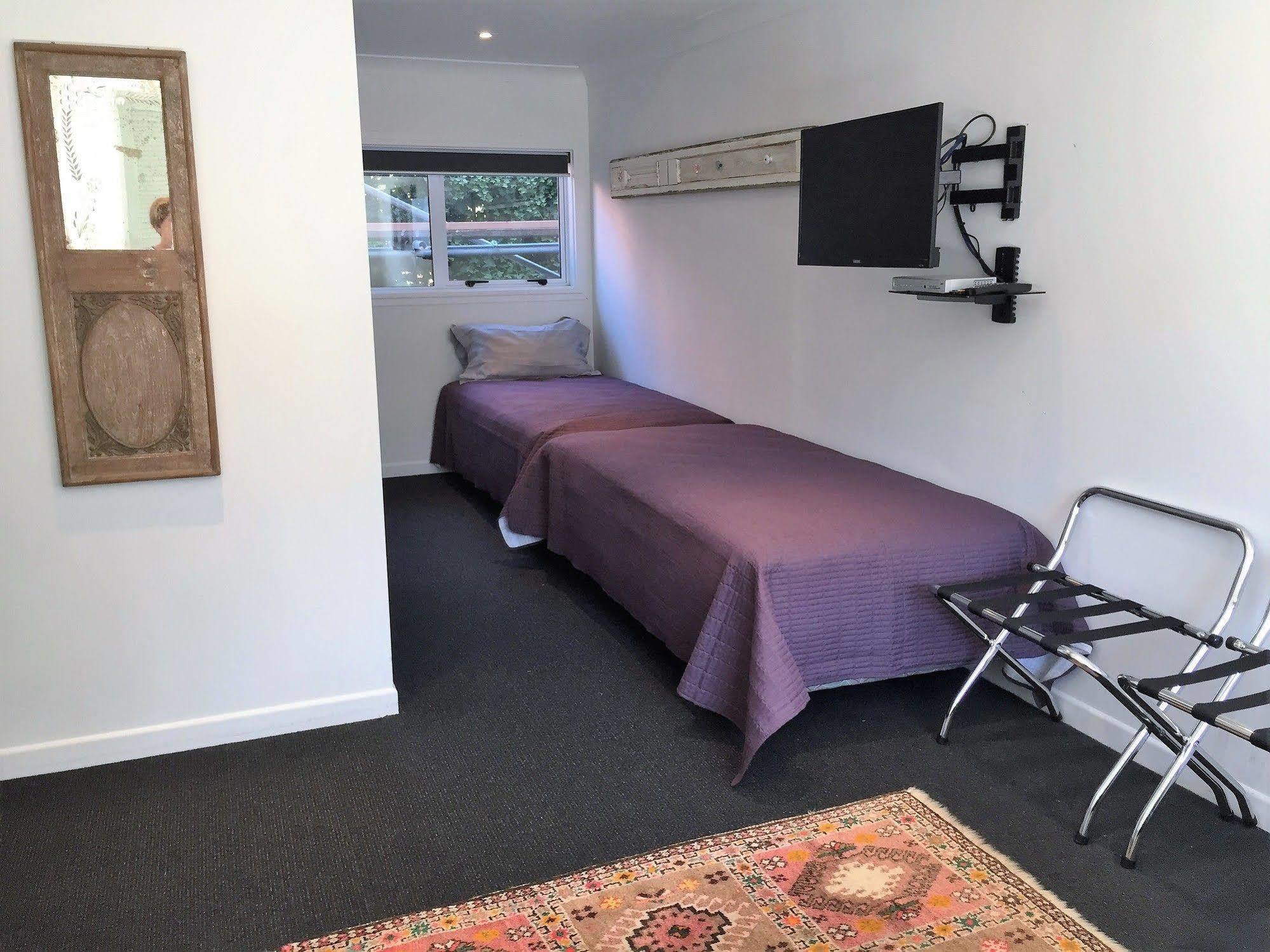 Lakeside City Apartments - Penthouse And Studio Rotorua Bagian luar foto